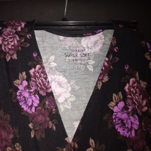 Torrid❤️ Flowery dress size 2